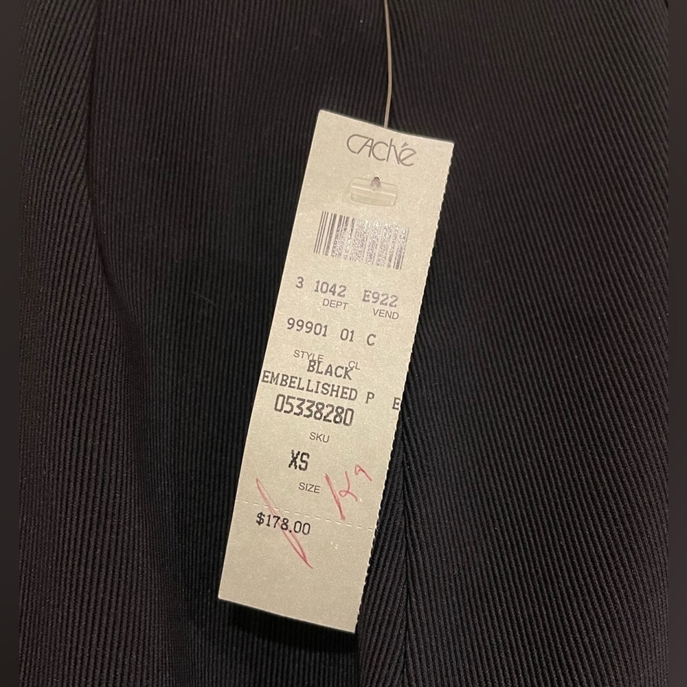 Cache Black pants - Picture 6 of 8